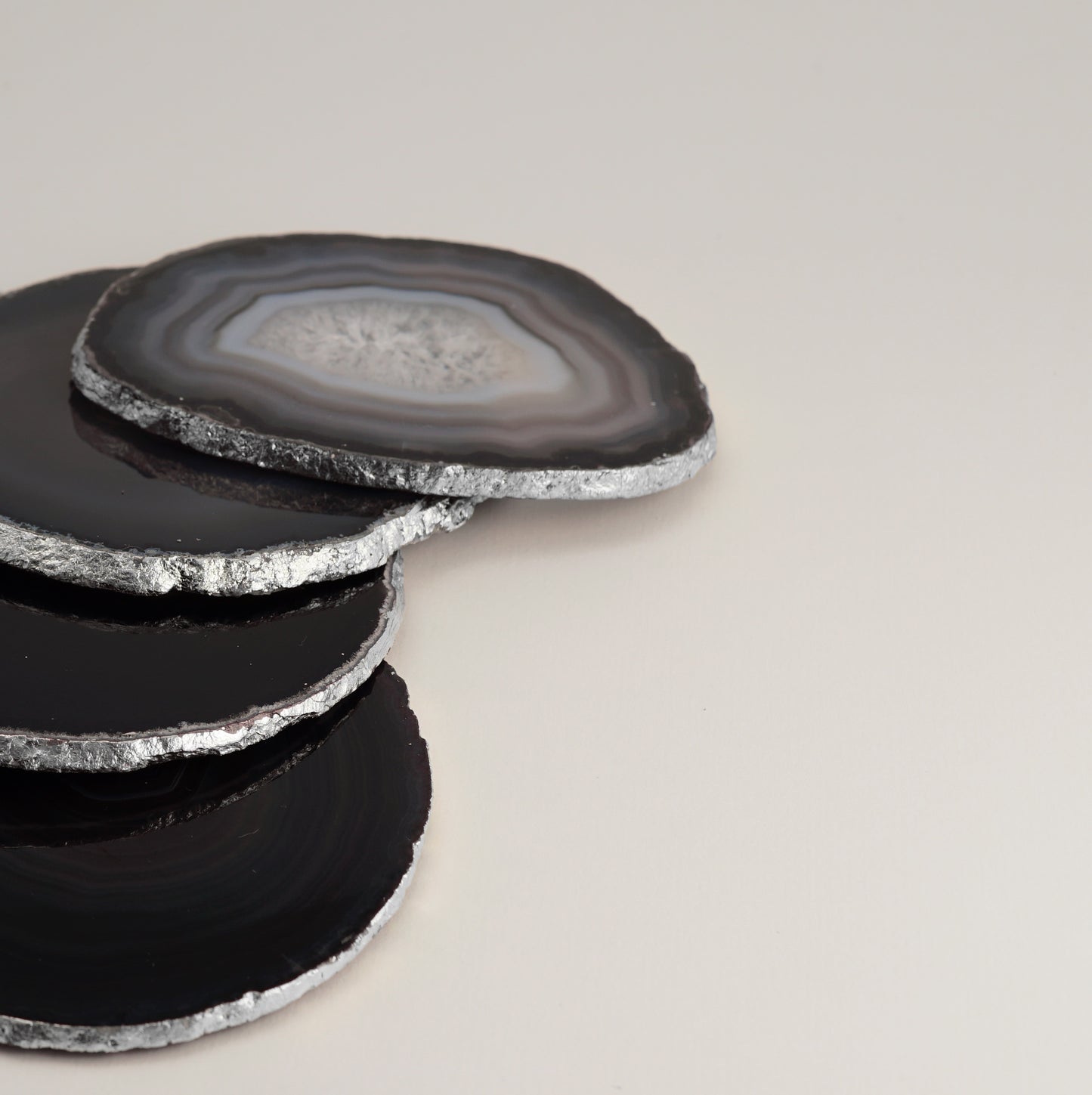 Agate coasters - set of 4 pieces