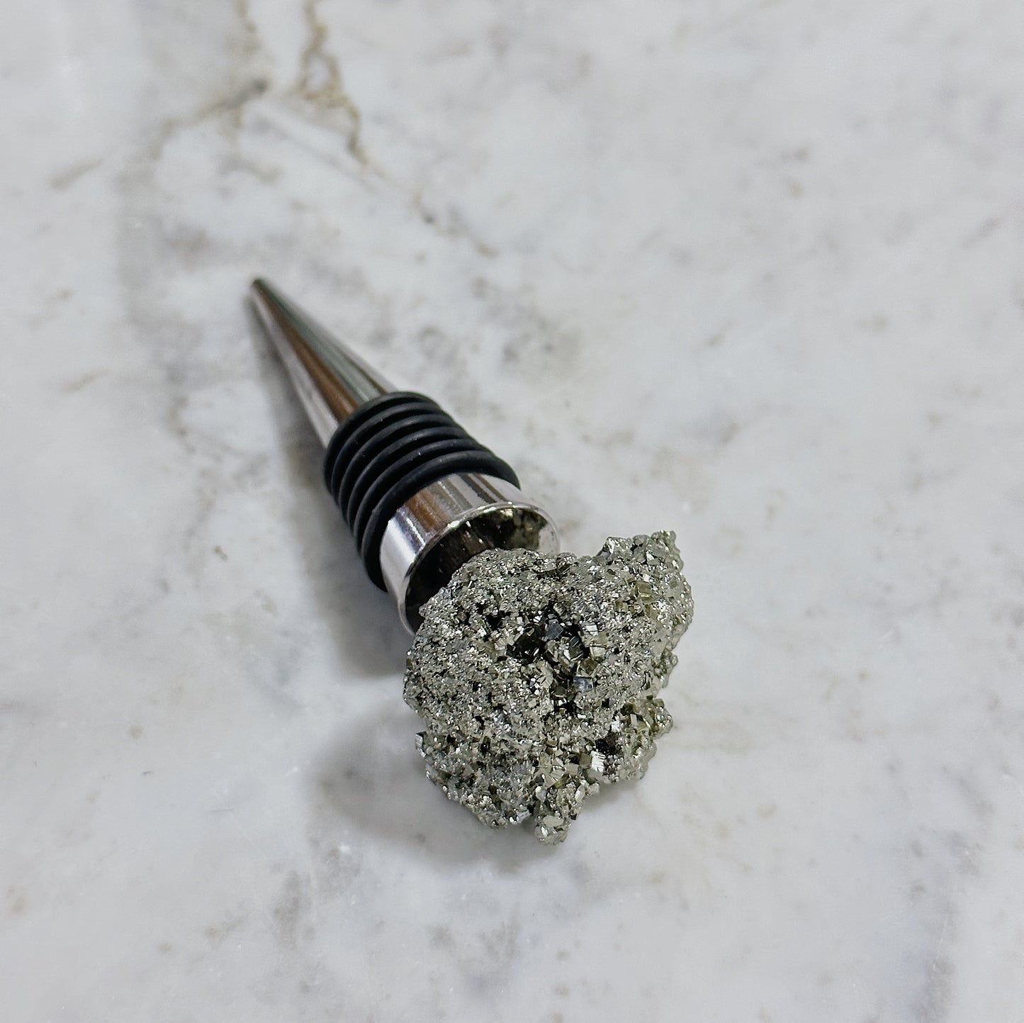 Natural stone bottle cap