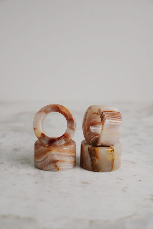 Onyx napkin holder