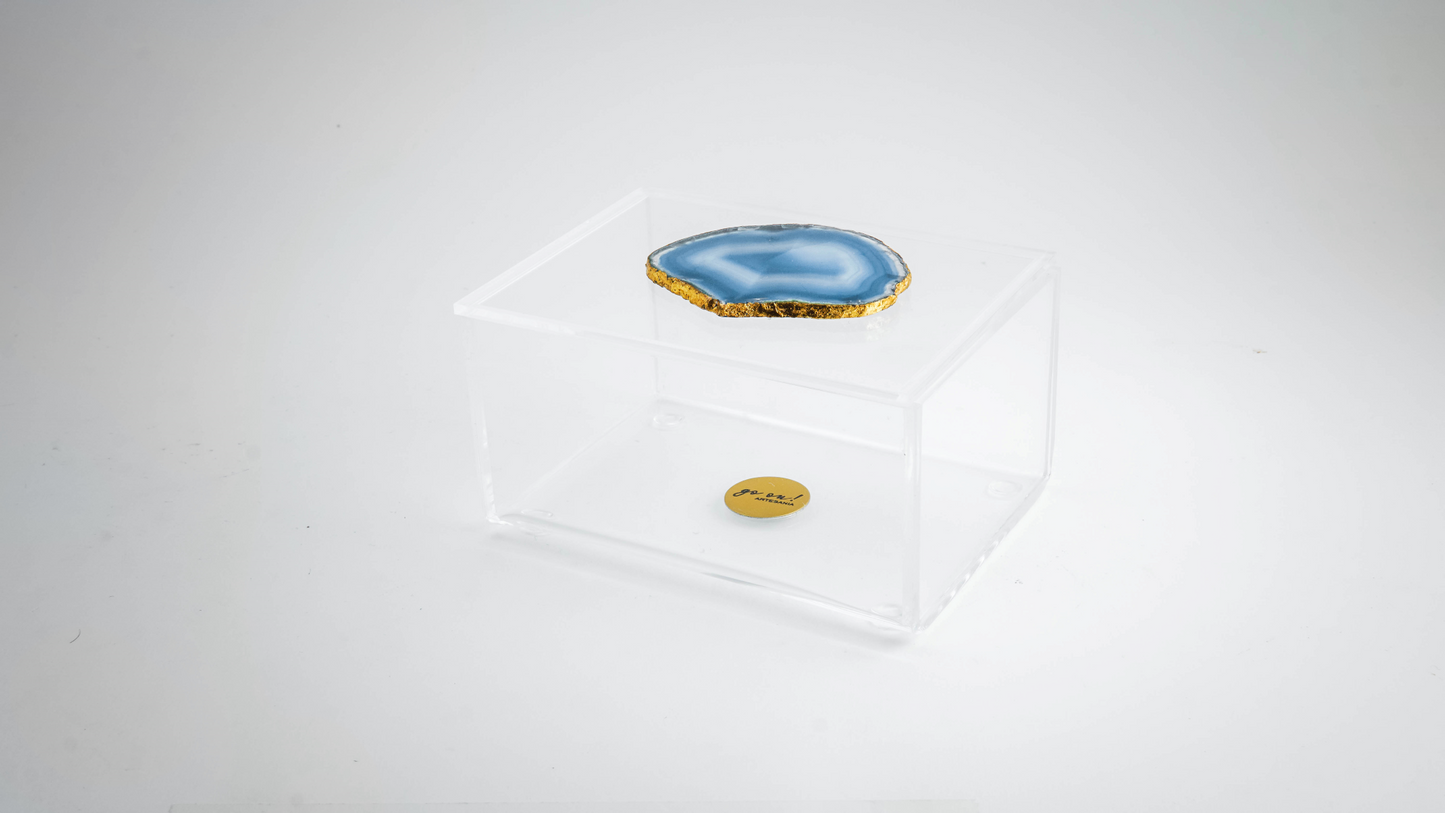 Agate Box M